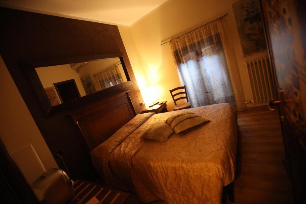 Hotel Manuela Le Quattro Coppe Desenzano del Garda Exteriér fotografie
